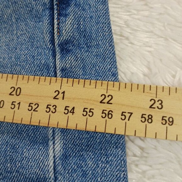 Levi's 505 Men's 36 (see measurements) Denim Shorts. Blue. - Picture 7 of 8